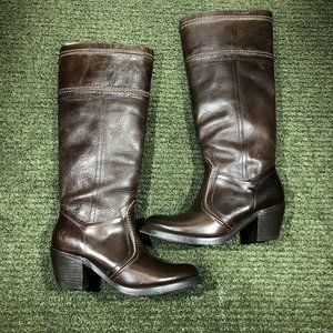 FRYE Jane Stitch Womens Brown Tall Leather Boots Size : 6B. Model : 77231